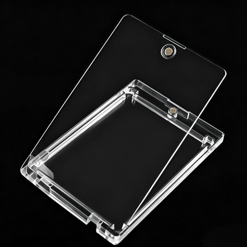 35 PT Magnetic Card Holder